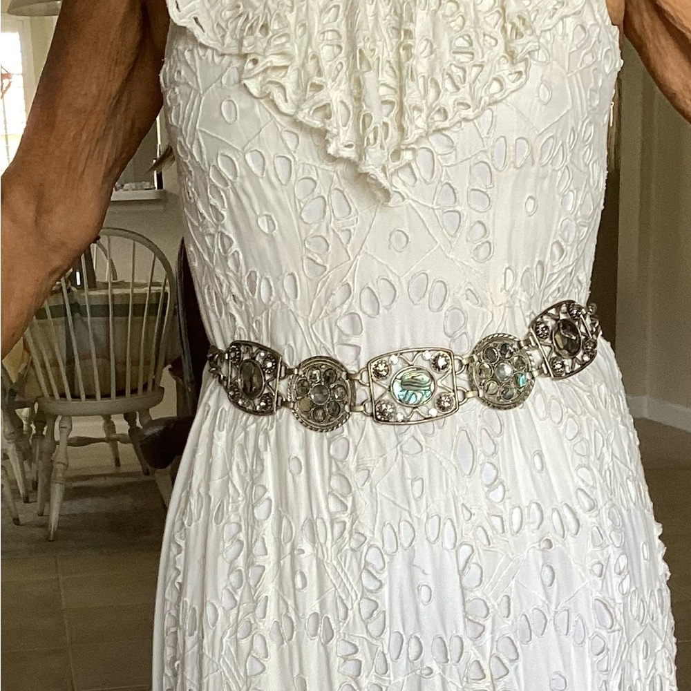 Chicos Abalone shell/ rhinestone silver tone metal chain link belt - Picture 11 of 13